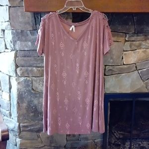 Mudd Short Sleeve V-neck Dress